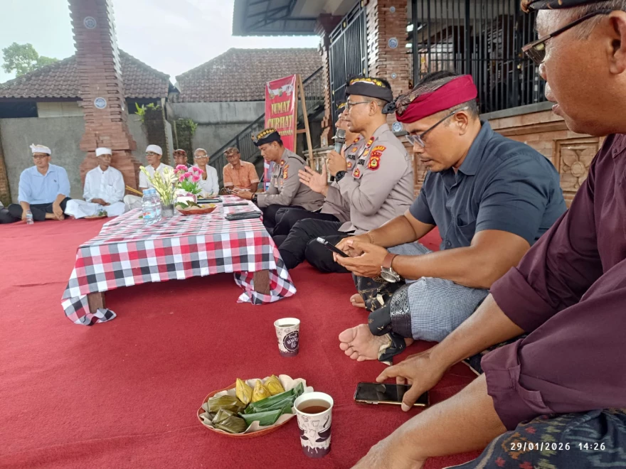 Kunjungan Kapolres dalam Rangka Jumat Curhat