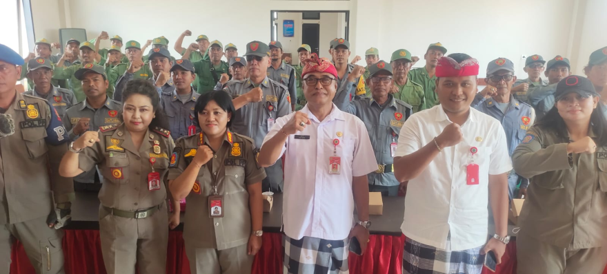 Pelaksanaan Bina Anggota Linmas Desa